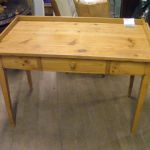 389 7629 WRITING DESK